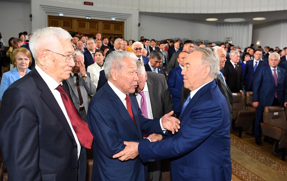 Ұлы дала кеңістігіндегі абыздық