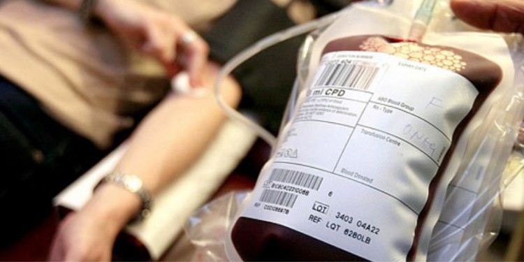 Студенттер қан тапсыру арқылы көмектесуде