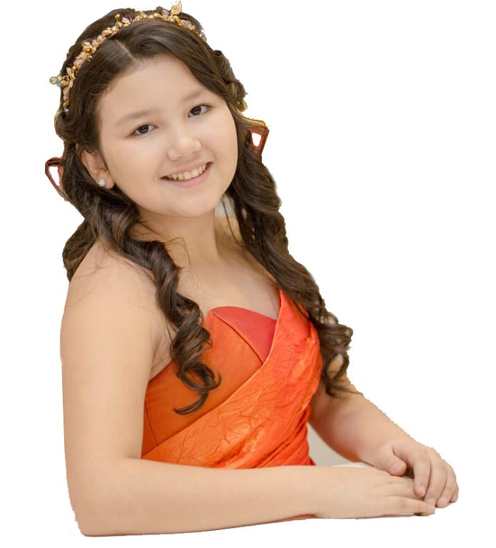 Карнегиде ән салады