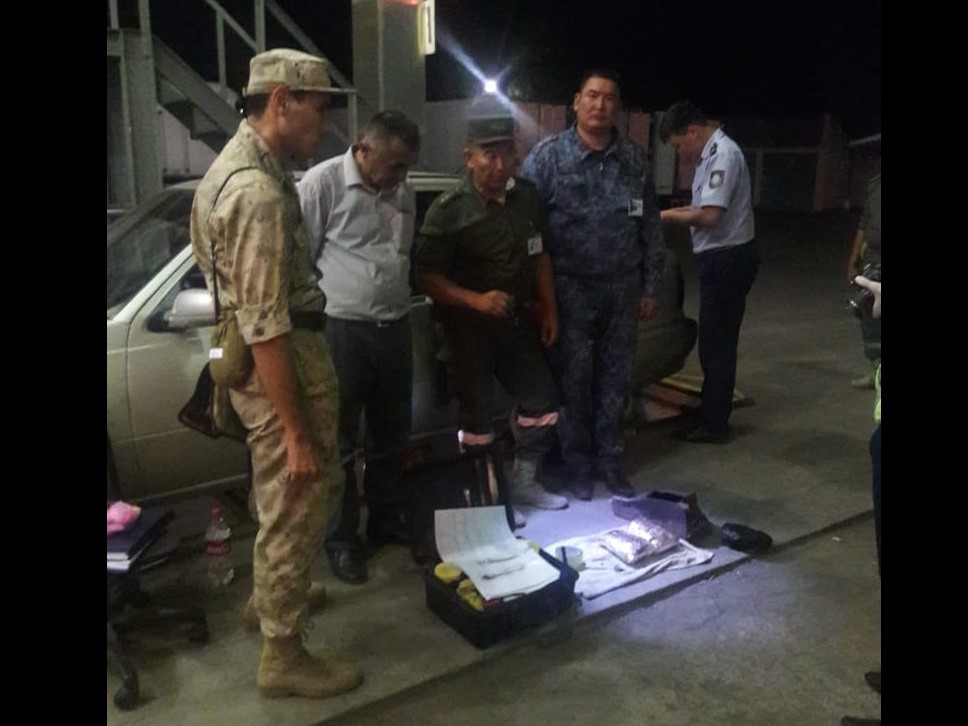 Қазақстанға 2 кг жуық героин алып өтпек болған  Тәжікстан азаматы ұсталды