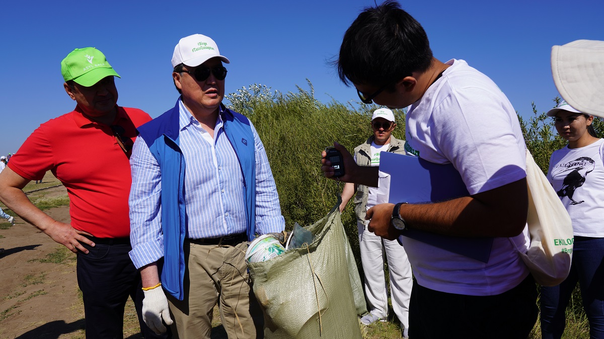Асқар Мамин «Бірге – Таза Қазақстан» экологиялық акциясына қатысты
