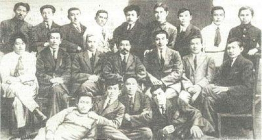 Осы жұрт «Жас қазақты» біле ме екен?