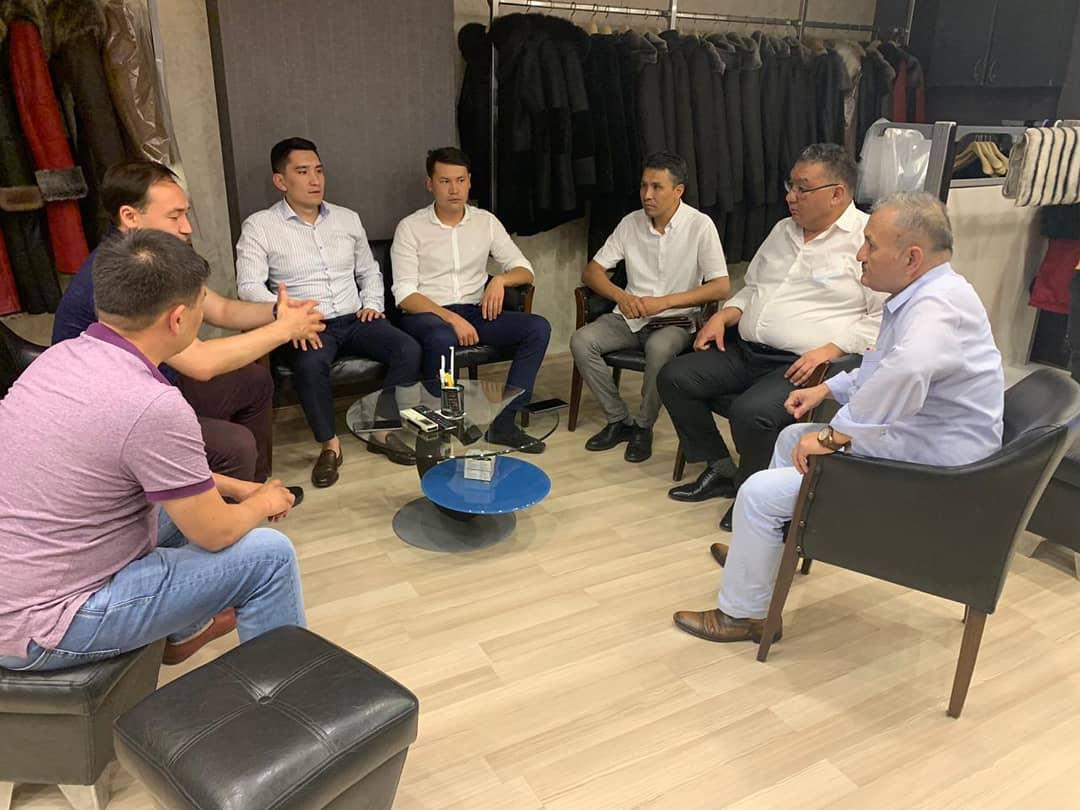«Отандастар Қоры» Түркиядағы қазақ отандастардың өндірістік кәсіпорындарымен танысты