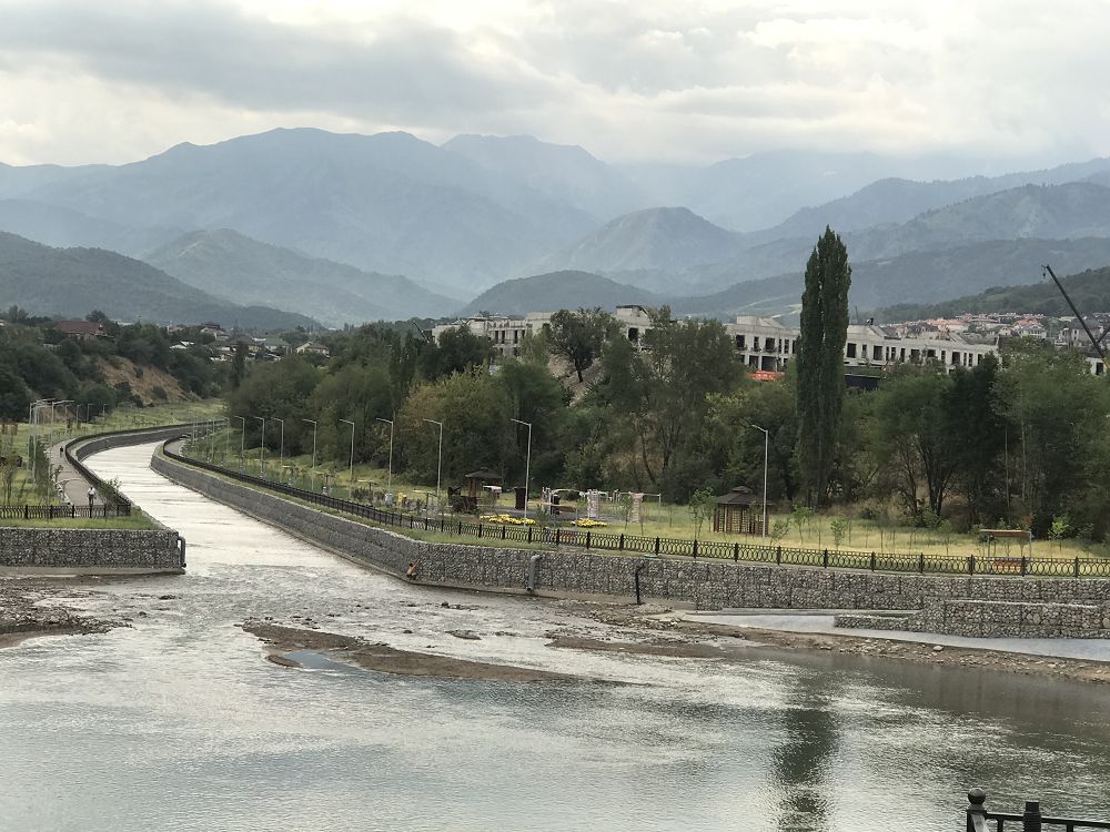 Байбектен Брайтон-Бичке дейін немесе «Дарияның» жағалауы