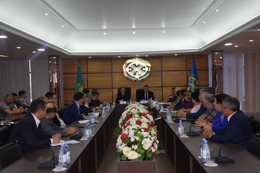 Кәсіподақтар федерациясы төрағасының жаңа орынбасарлары сайланды