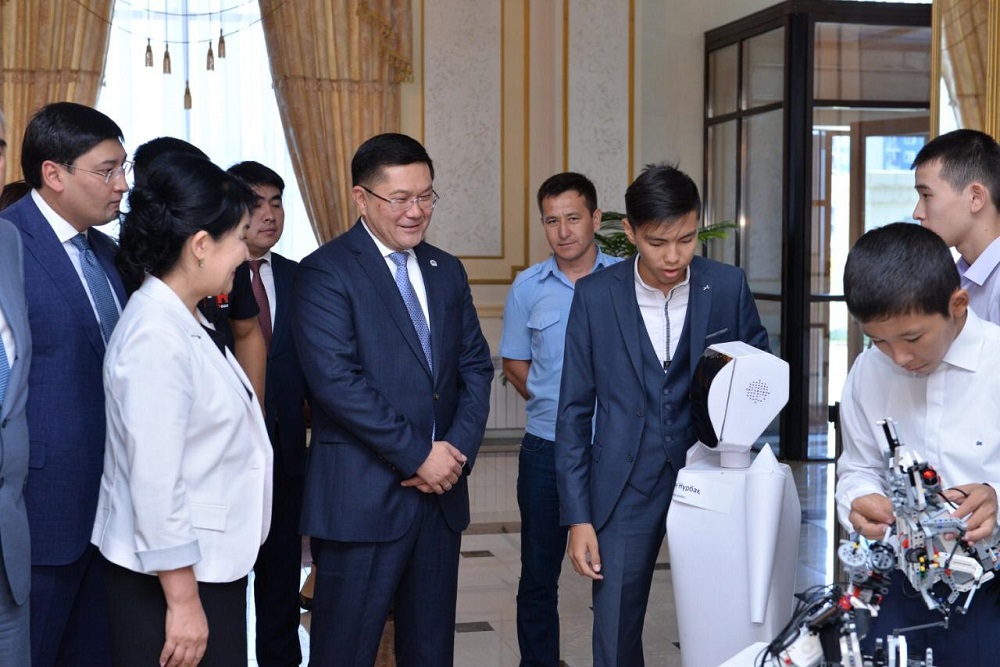 Ерлан Айтаханов: Балаларды сәби кезінен рухани құндылықтарға баулып өсіруіміз қажет