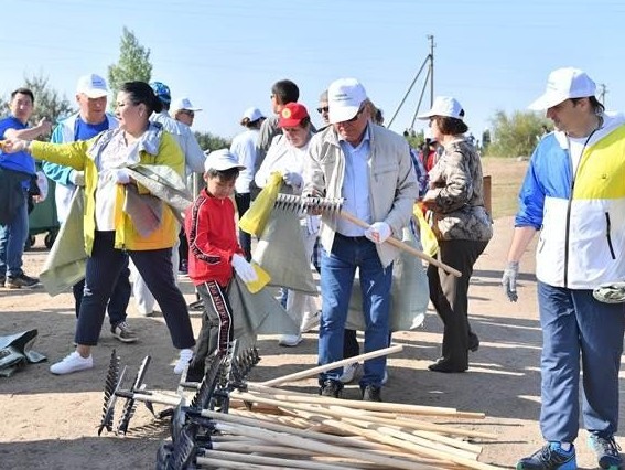 Мәжілісмендер #Birge #TazaQazaqstan экочелленджін қолдады