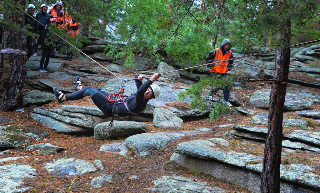 Баянауылда экстремалды спортшылар  сайысы өтуде