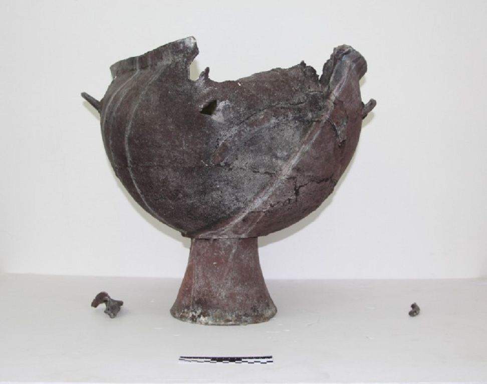 Тоғызбұлақтан табылған тайқазан