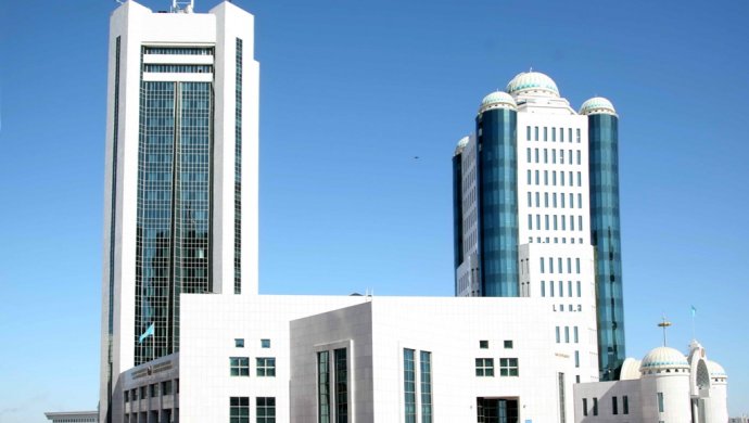 Парламент палаталарының бірлескен отырысы басталды