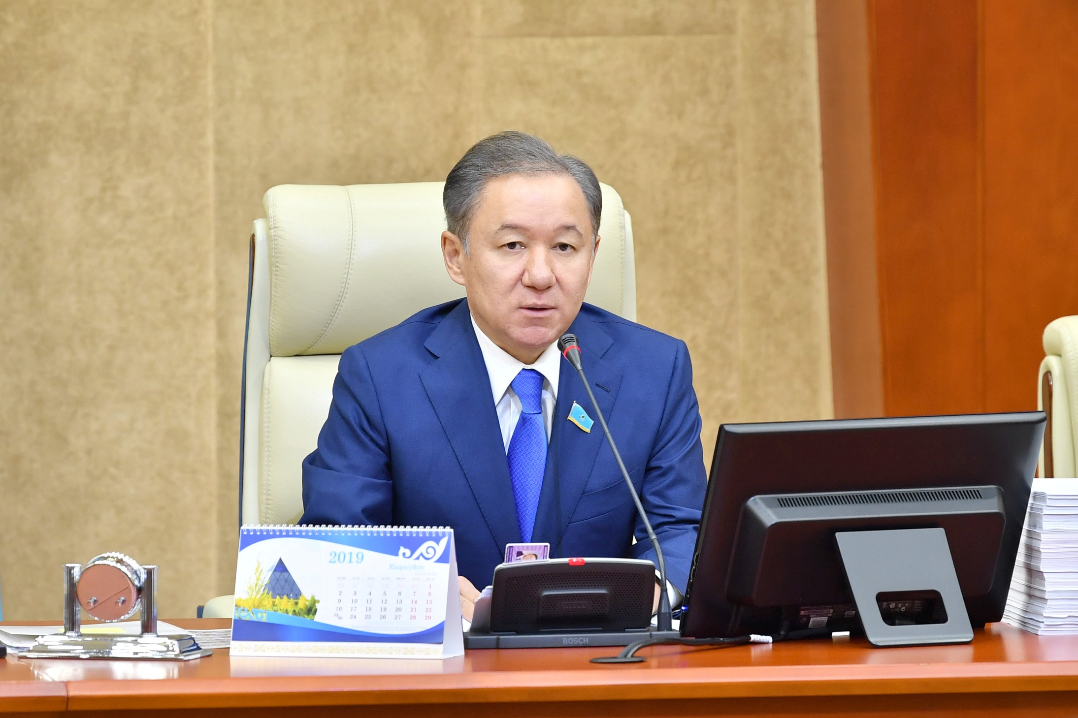 Өз уақытында, халыққа қажетті, сапалы заңдар қабылдаймыз - Н. Нығматулин