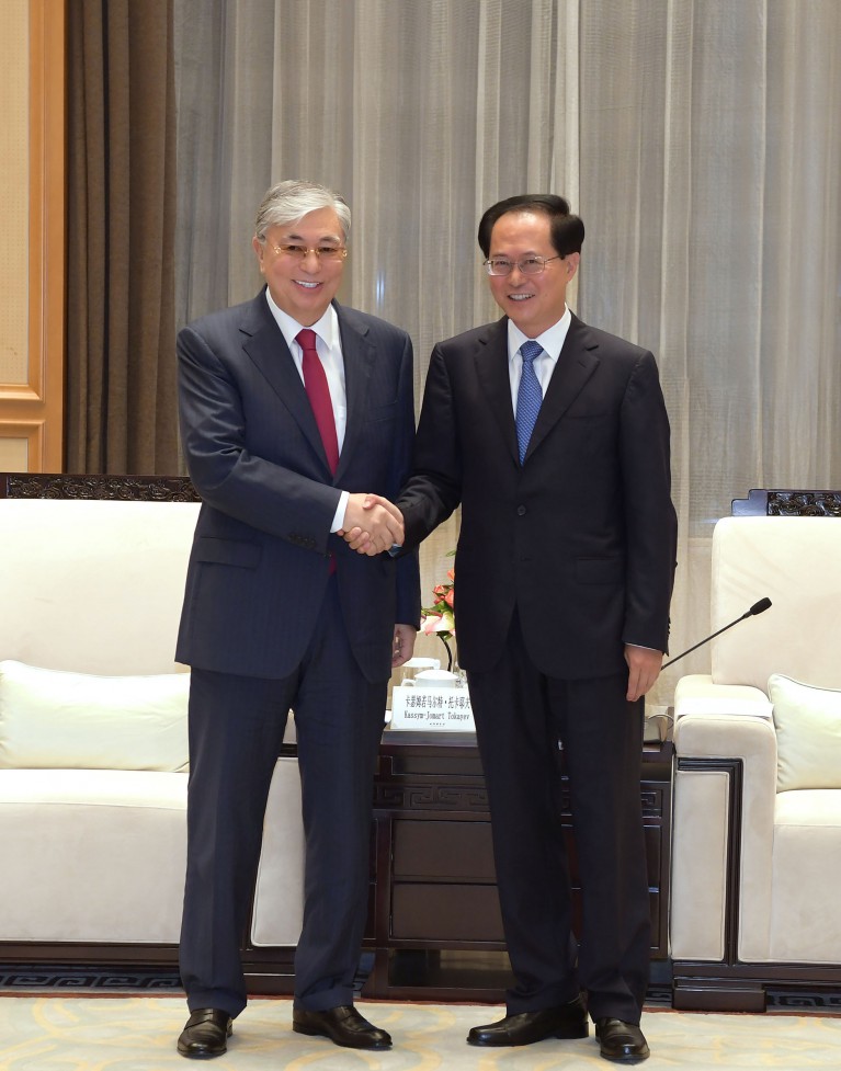 Мемлекет басшысы Қытай Компартиясының Чжецзян провинциясындағы хатшысы Чэ Цзюньмен кездесті