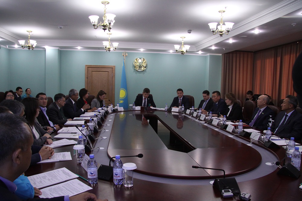 Сенаторлар Денсаулық сақтау министрлігінің алқа отырысына қатысты