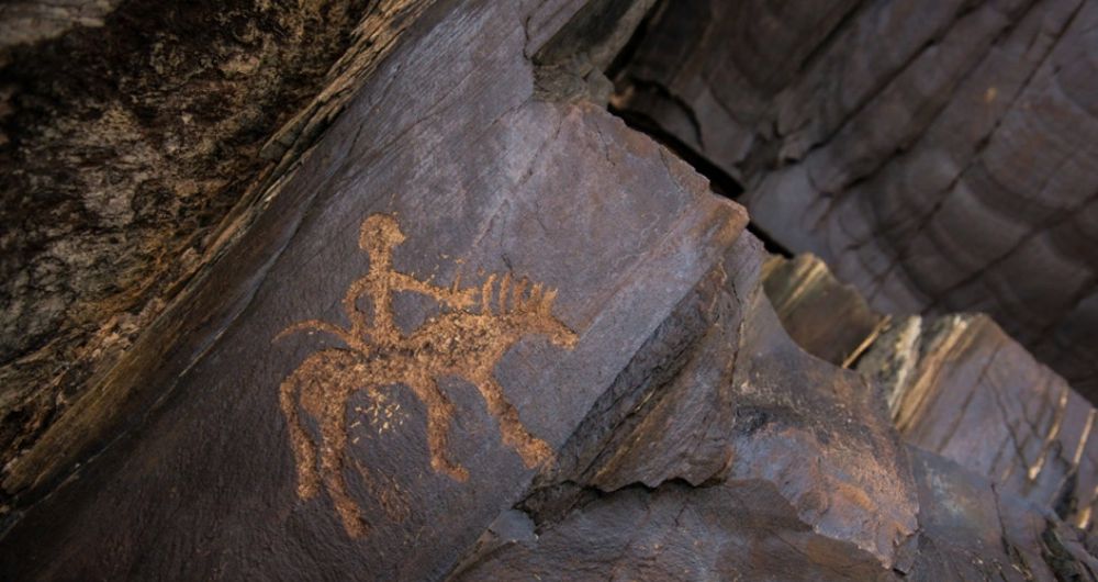 Талас топырағындағы тас таңбалар