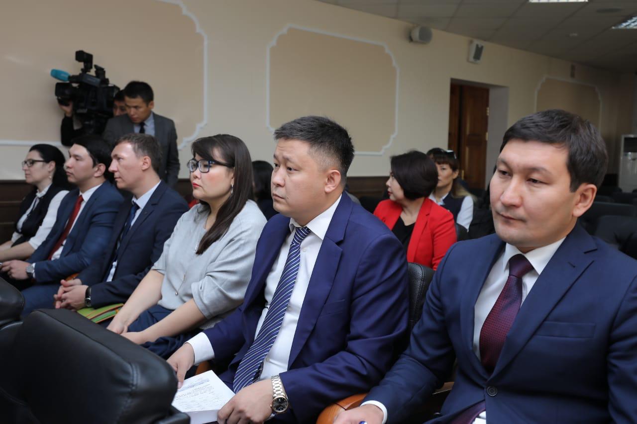 Ақтөбеде қарапайым заттар экономикасын дамыту мәселелері қаралды