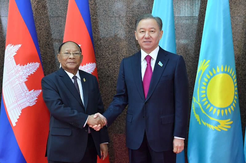 Нұрлан Нығматулин Камбоджа Парламентінің төрағасымен кездесті