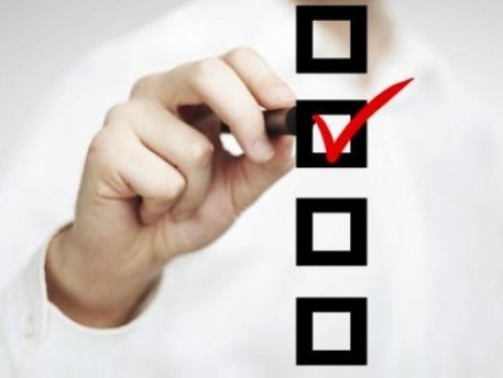 Елордада азаматтардың арасында темекі өнімдерін пайдалану туралы сауалнама жүріп жатыр