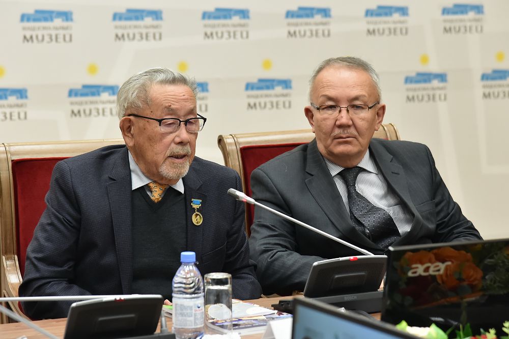 Еңбегі ерен этнограф