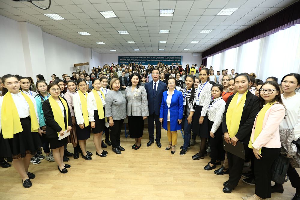 Алматылық студенттерге жемқорлықпен күресу жолдары түсіндірілді