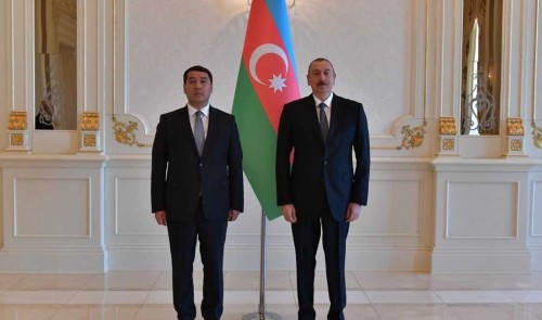 Қазақстан Елшісі Әзербайжан Президентіне сенім грамоталарын тапсырды