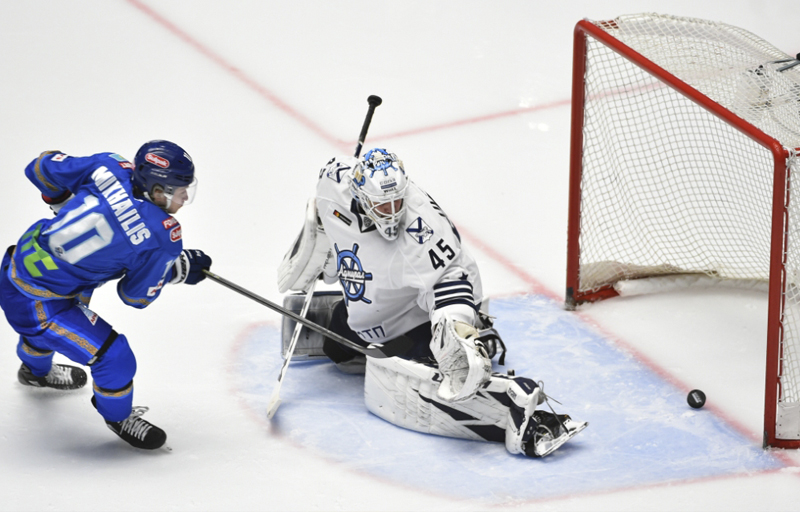 Шайбалы хоккей: «Барыс» «Адмиралға» есе жіберді