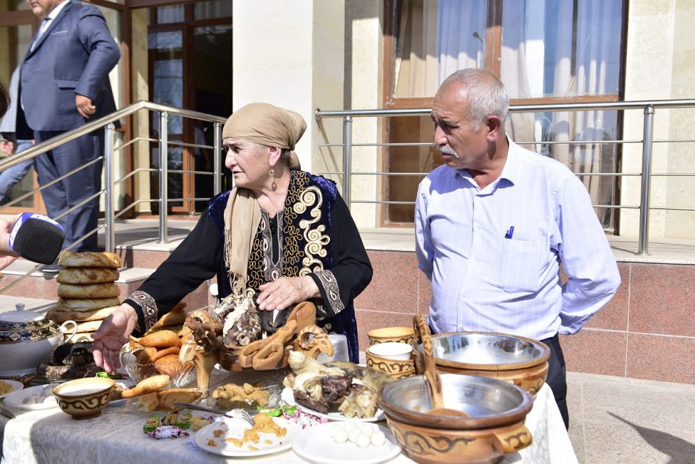 Қазақ дастарқанынан дәм татты