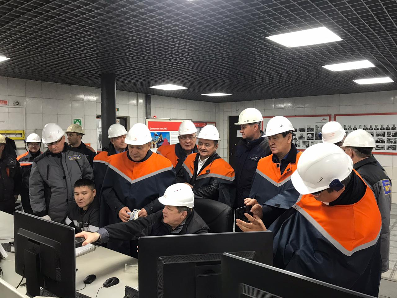 Ералы Тоғжанов Қарағанды облысы әкімімен кездесті