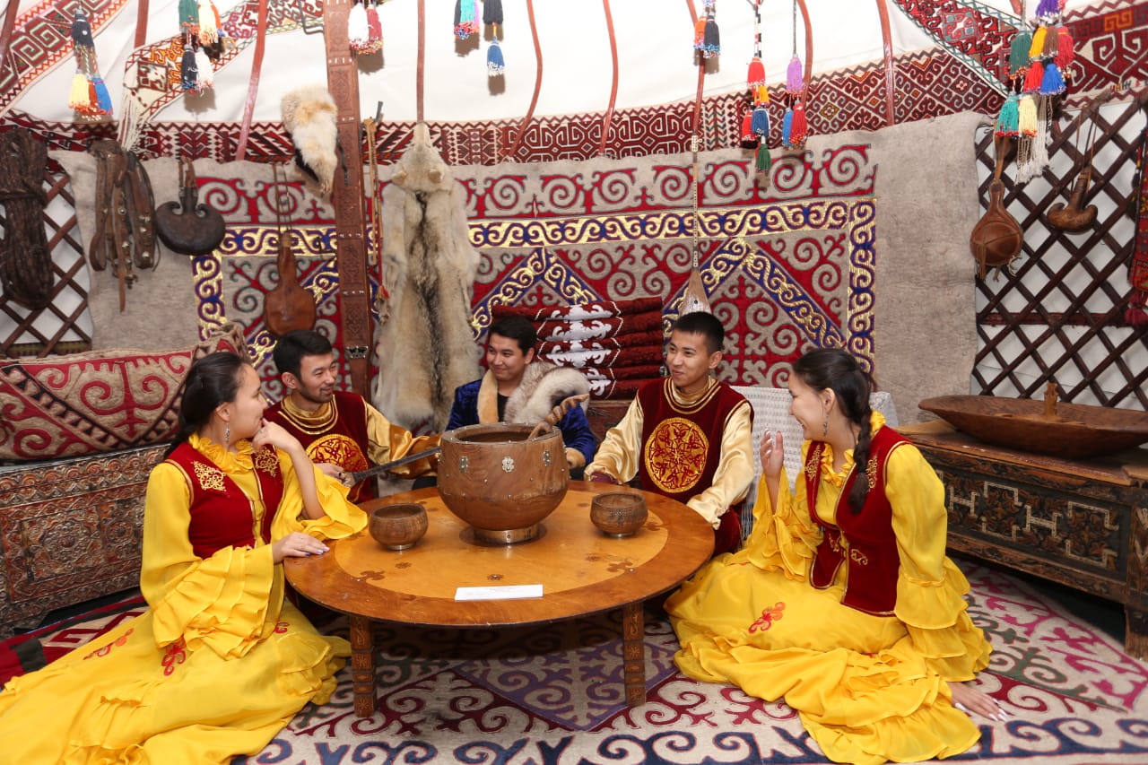 Оралда «Музейлер шеруі» акциясы өтті