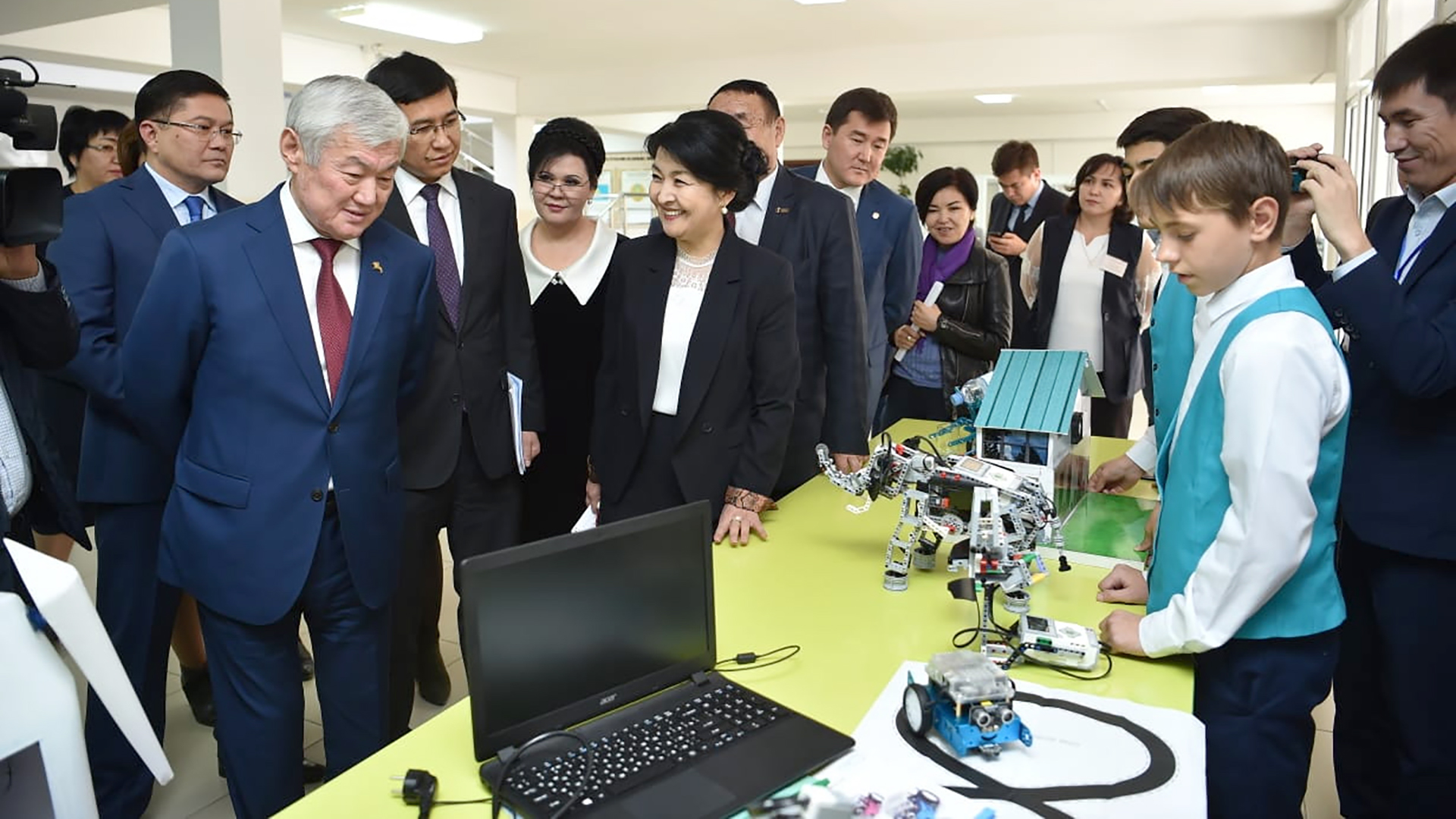 Бердібек Сапарбаев Шымкент қаласына барды