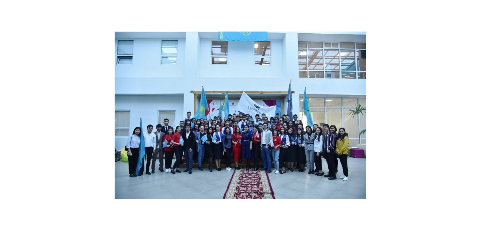 Ақтауда «Менің туым – менің Отаным» акциясы жалғасын тапты