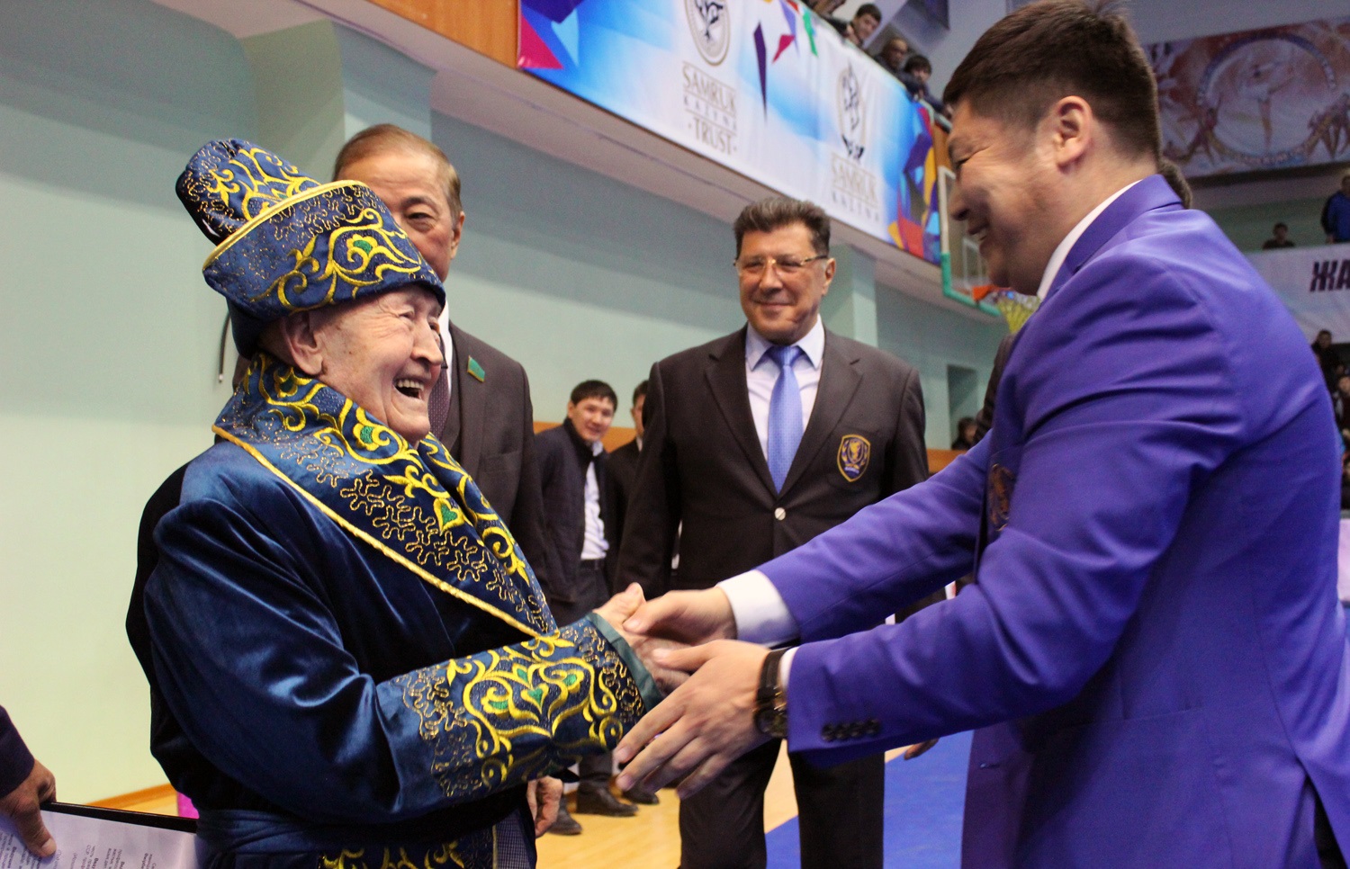 Бокс: Павлодарда Рафаэль Вахитовтың жүлдесі үшін жарыс өтуде