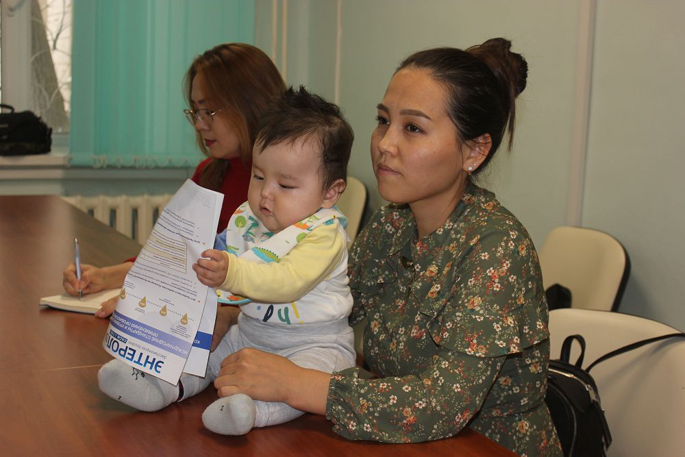 Ана мен баланың дұрыс тамақтануы туралы семинар өтті