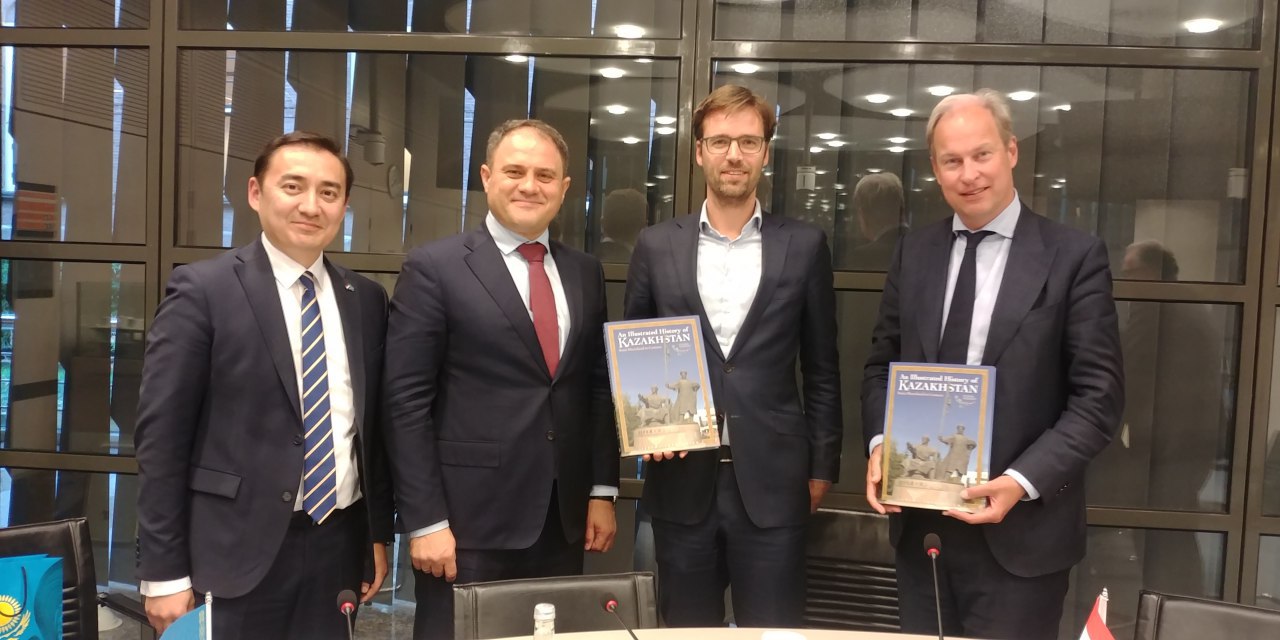 Гаагада Қазақстан-Нидерланды қарым-қатынастарын нығайту перспективалары талқыланды