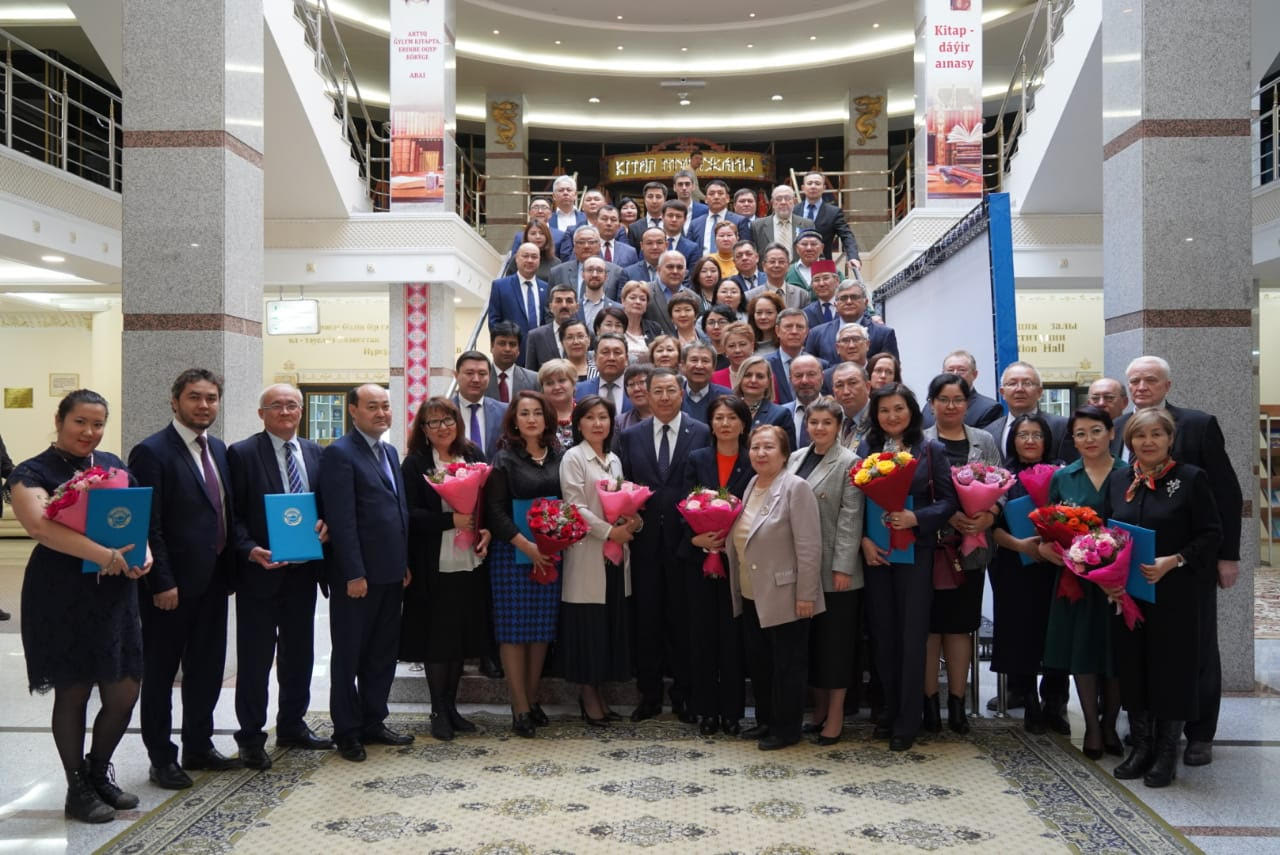 Олжалы он жыл