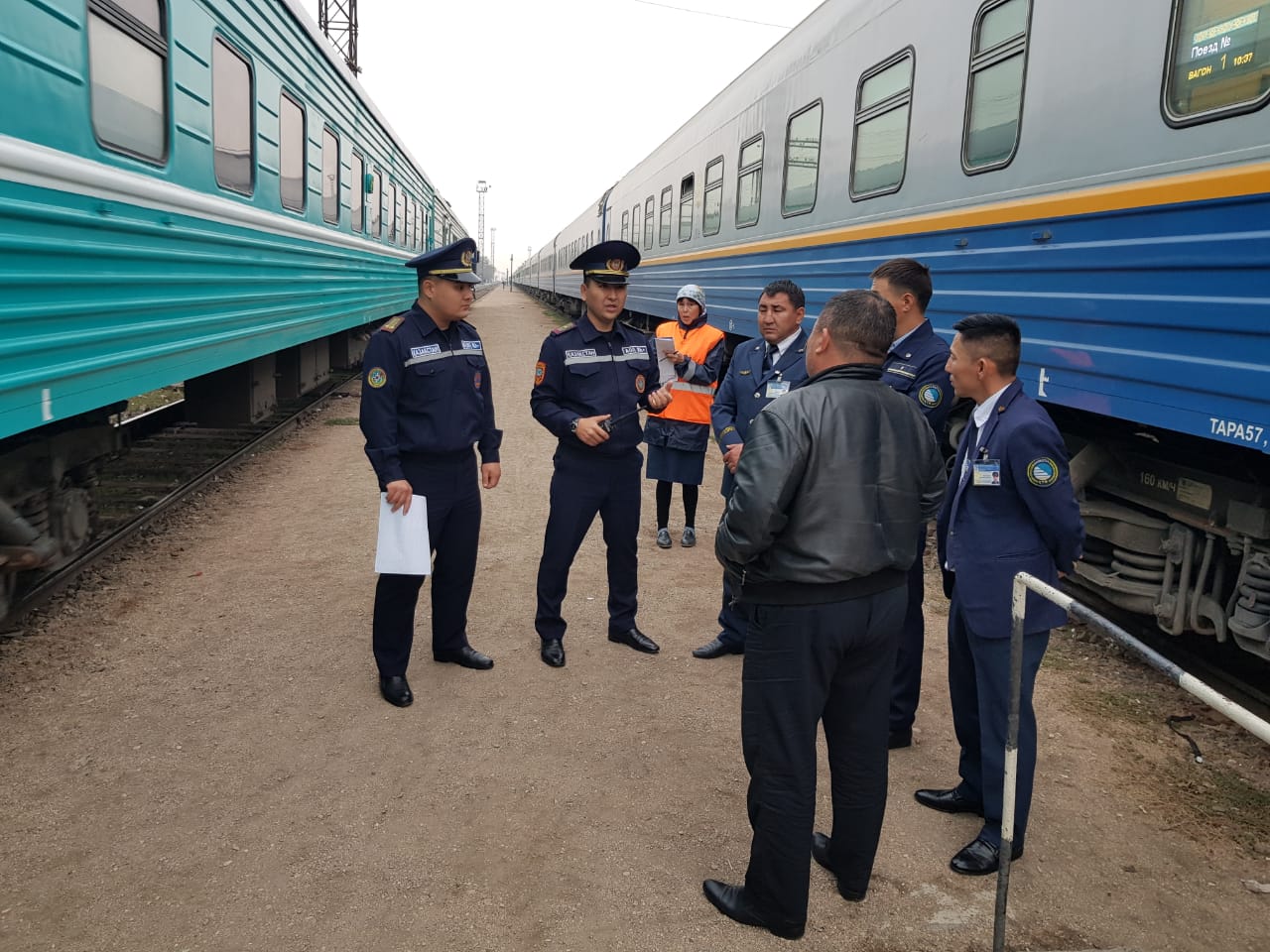 Пойыз қызметкерлеріне түсіндіру жұмыстары жүргізілді