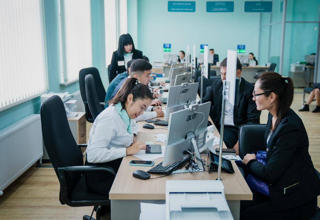 Жастарға жалдамалы пәтер: Елордада 3 орталықта көмек береді