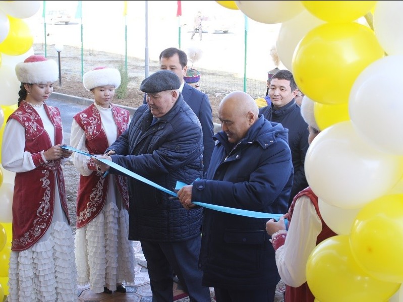 Түркістан: Кәсіпкерлердің көмегімен салынған спорттық нысандар қатары көбейе түсуде   