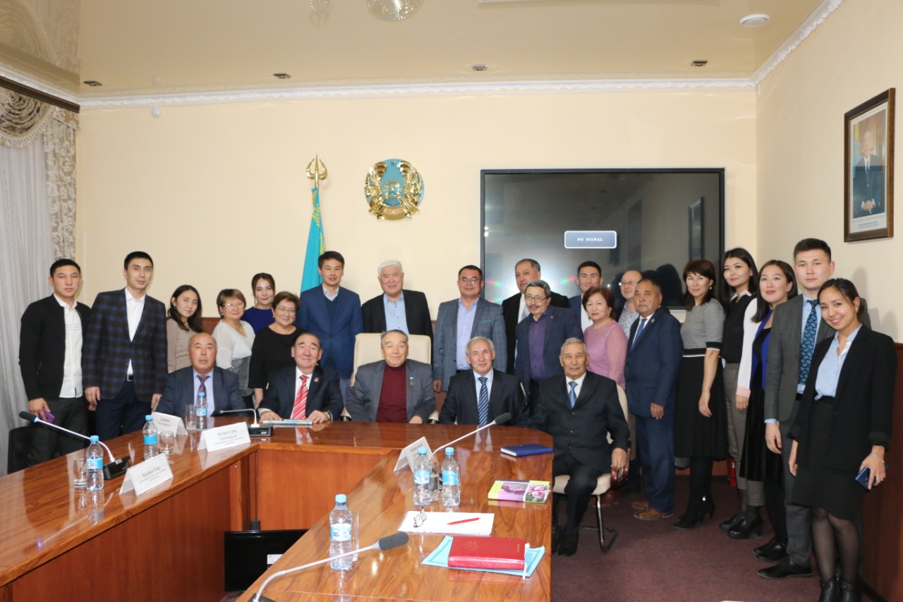 «Egemen Qazaqstan» ел ішінде