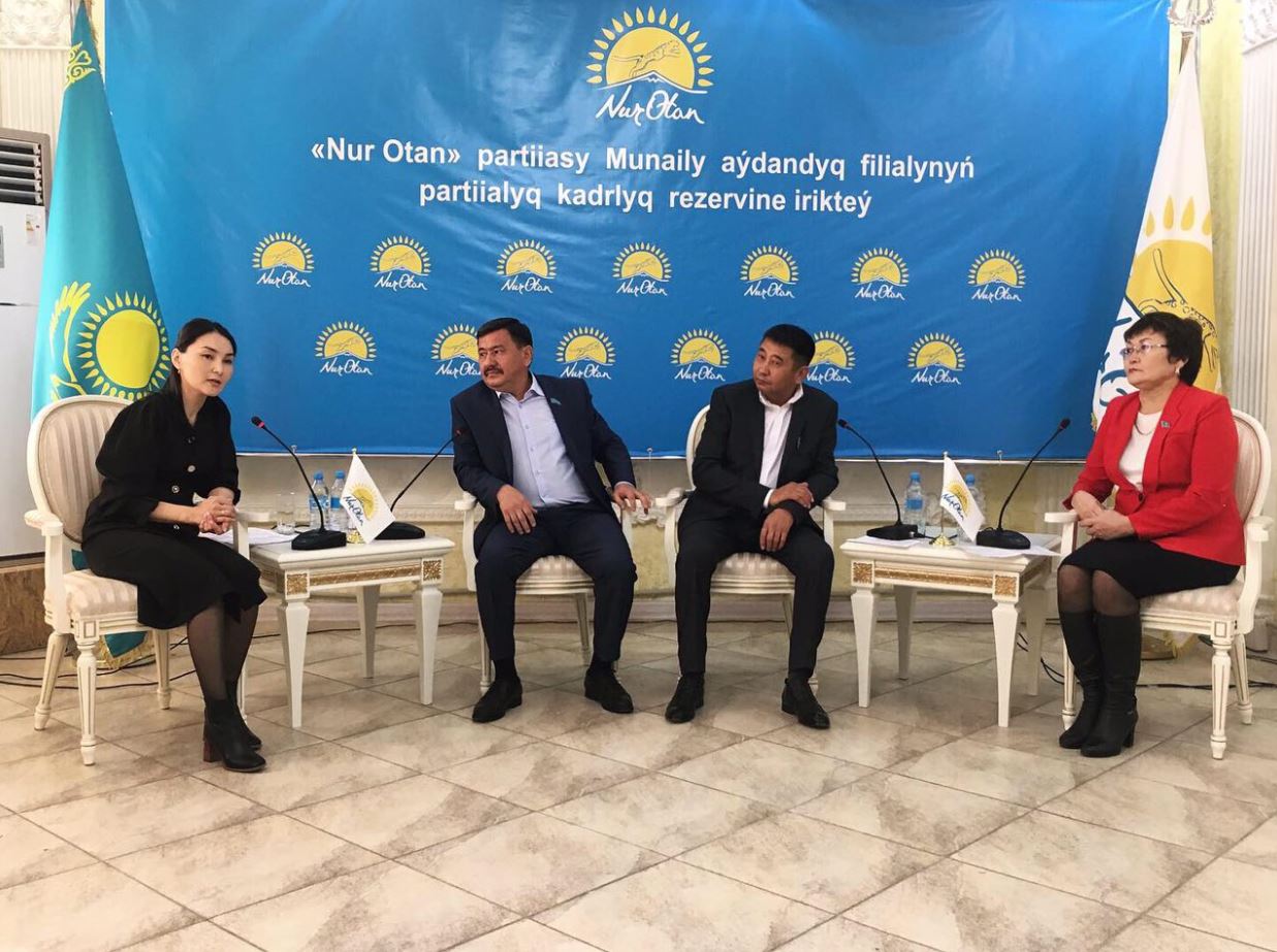 Мұнайлыда «Nur Otan» партиясының кадрлық резервіне іріктеудің ІІ кезеңі жалғасуда