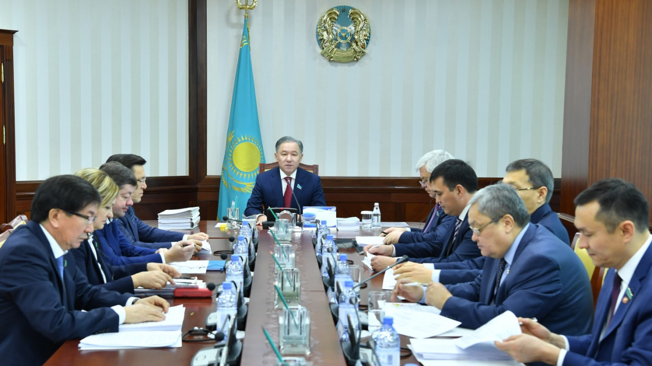 Отырыстың негізгі  күн тәртібі анықталды