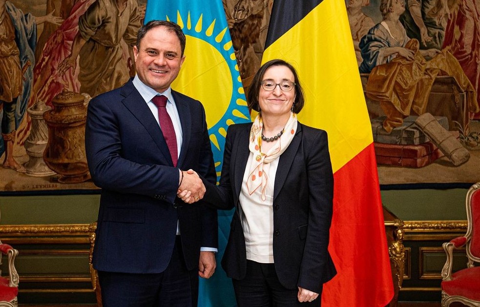 Саяси консультациялар өзегі – серіктестік