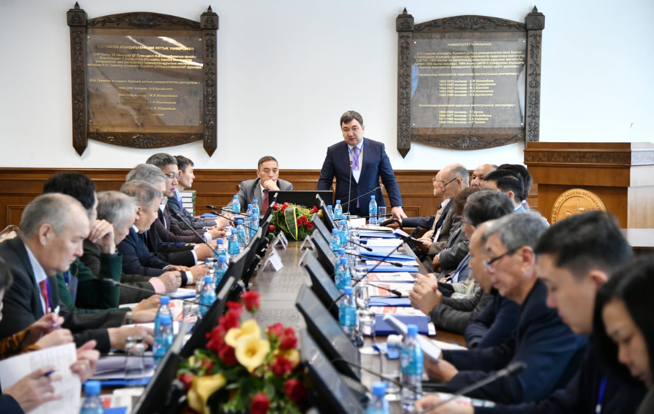 Еуразия ұлттық университетінде «Egemen Qazaqstan» газетінің 100 жылдығына орай конференция өтті