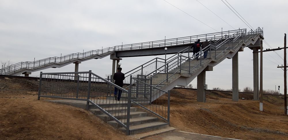 Шыңғырлауда темір жол көпірі салынды