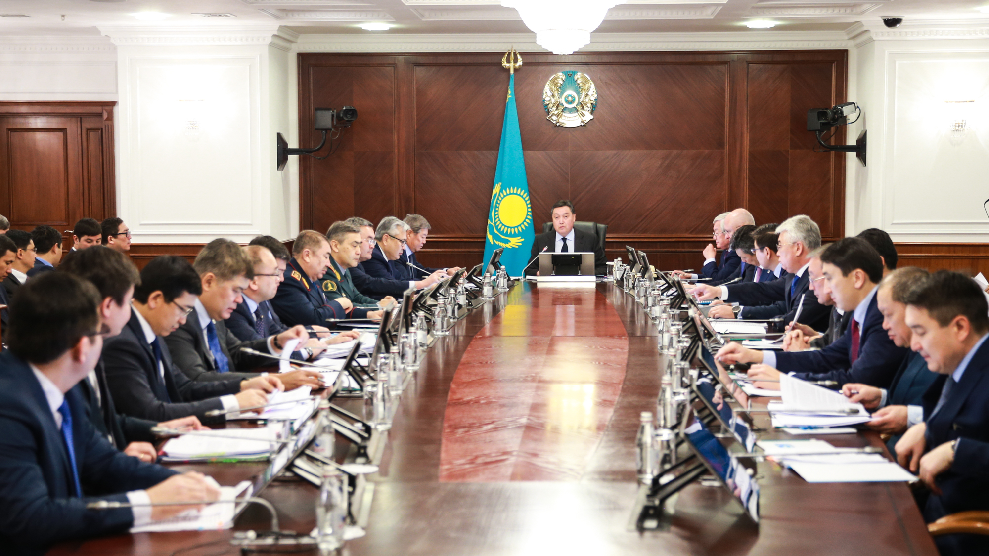 Әлеуметтік маңызы бар азық-түлік өнімдері бағасының өсуіне жол бермеу керек - А.Мамин