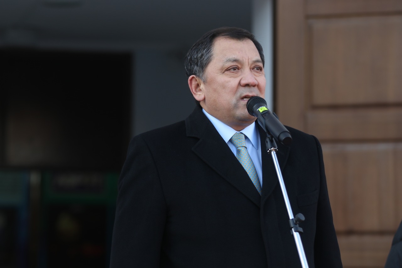 Нұрлан Ноғаев: Рахымжан Отарбаев прозада да, драматургияда да өз орнын тапқан адам