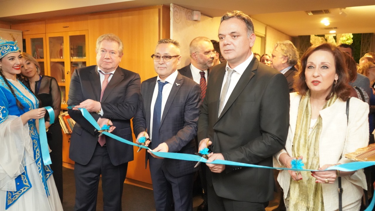 Ұлы дала жәдігерлері – ежелгі Эллада төрінде