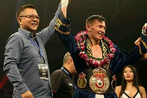 Кәсіпқой бокс: Бейсенбінің бағы жанды