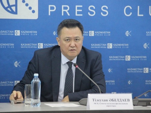 Алматыда 9 мың адам емхана ауыстырды