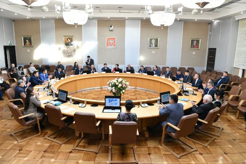 Орынборда «Egemen Qazaqstan»-ның ғасырлық тойына  арналған дөңгелек үстел өтті