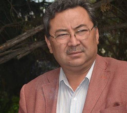 Мұрат Шаймаран.             Ғарыш жақтан құлайды сөз...